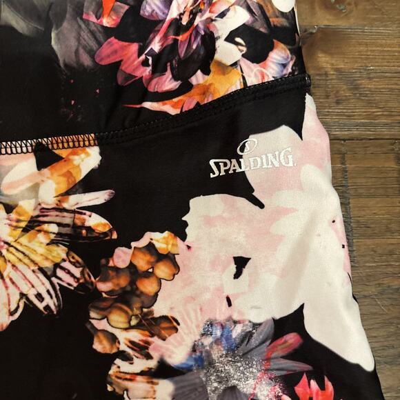 Spalding Womens Capri Leggings Size Medium Black Multicolor Floral High-rise - Picture 2 of 7